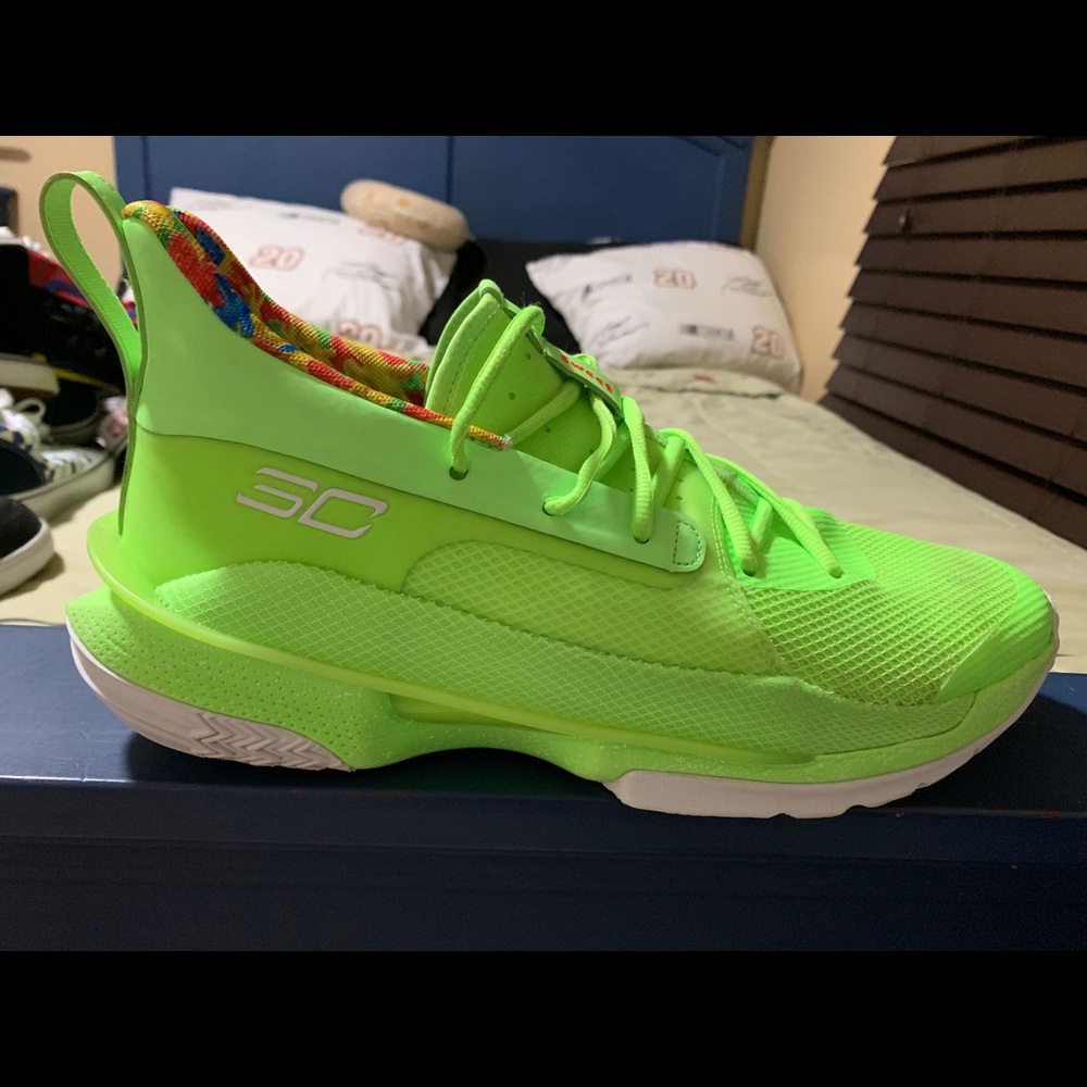 Curry 7 Sour Patch